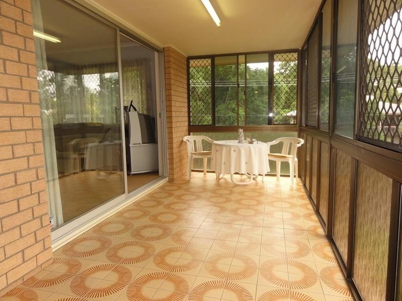 1 Vienna Place, Wishart QLD 4122