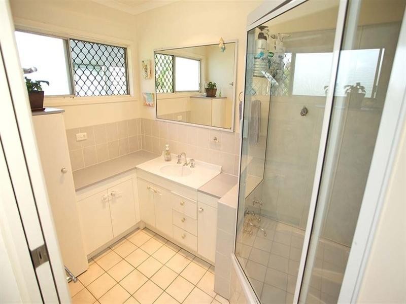 11 Togar Street, Mansfield QLD 4122