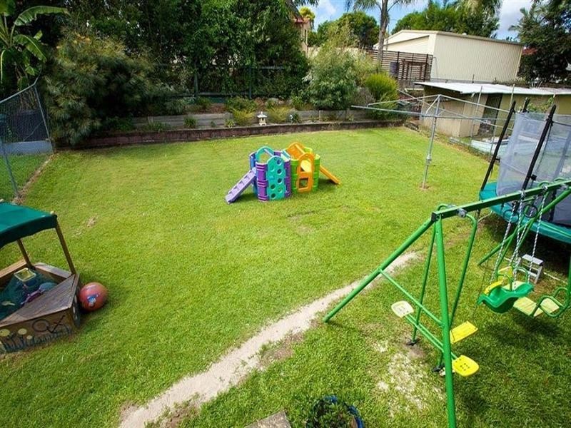 11 Togar Street, Mansfield QLD 4122