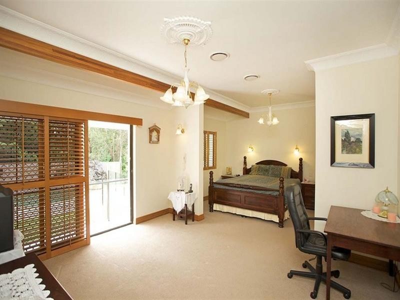 32 Oakridge Street, Burbank QLD 4156