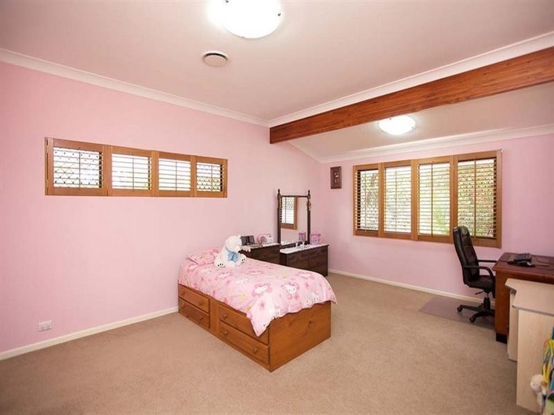 32 Oakridge Street, Burbank QLD 4156