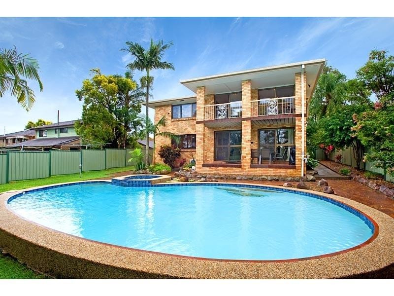 27 Panama Street, Wishart QLD 4122