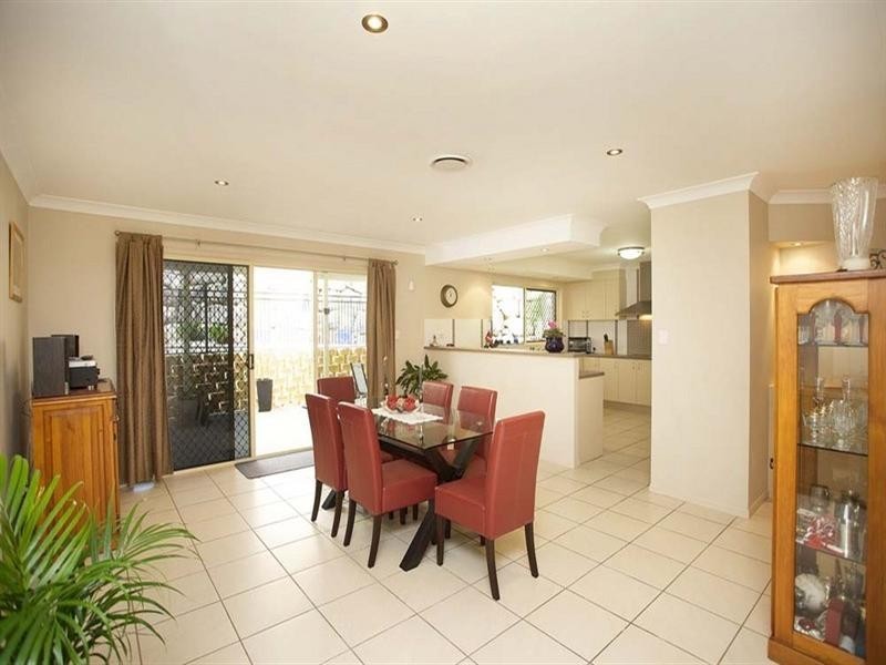 19 Mozart Place, Mackenzie QLD 4156