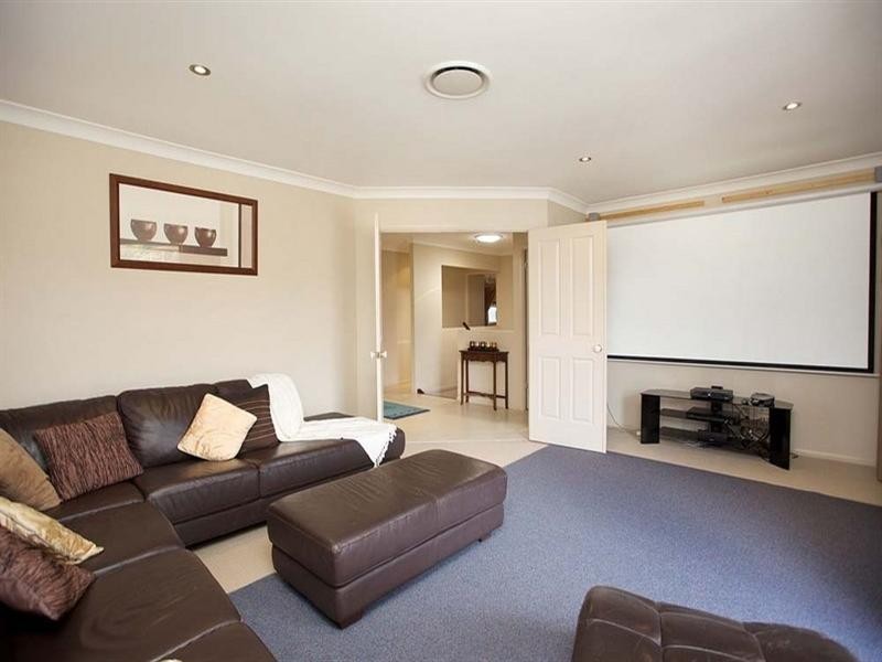 19 Mozart Place, Mackenzie QLD 4156