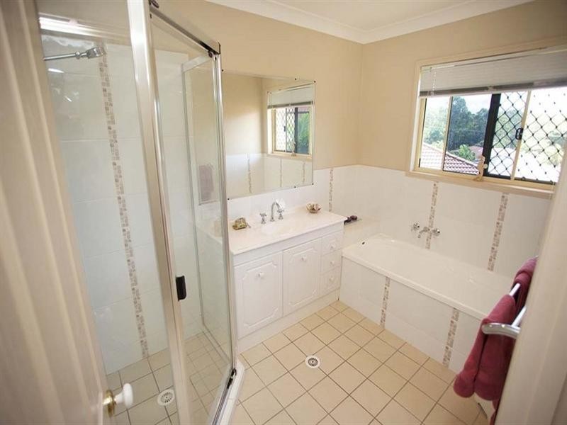 19 Mozart Place, Mackenzie QLD 4156