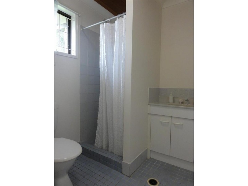 11 Madrid Court, Wishart QLD 4122