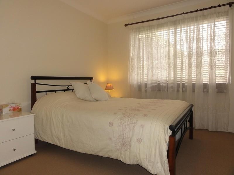 11 Madrid Court, Wishart QLD 4122