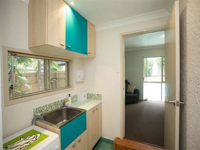 38 Wemvern Street, Upper Mount Gravatt QLD 4122