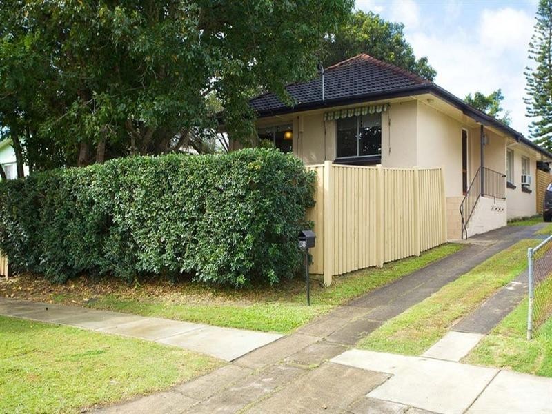 38 Wemvern Street, Upper Mount Gravatt QLD 4122