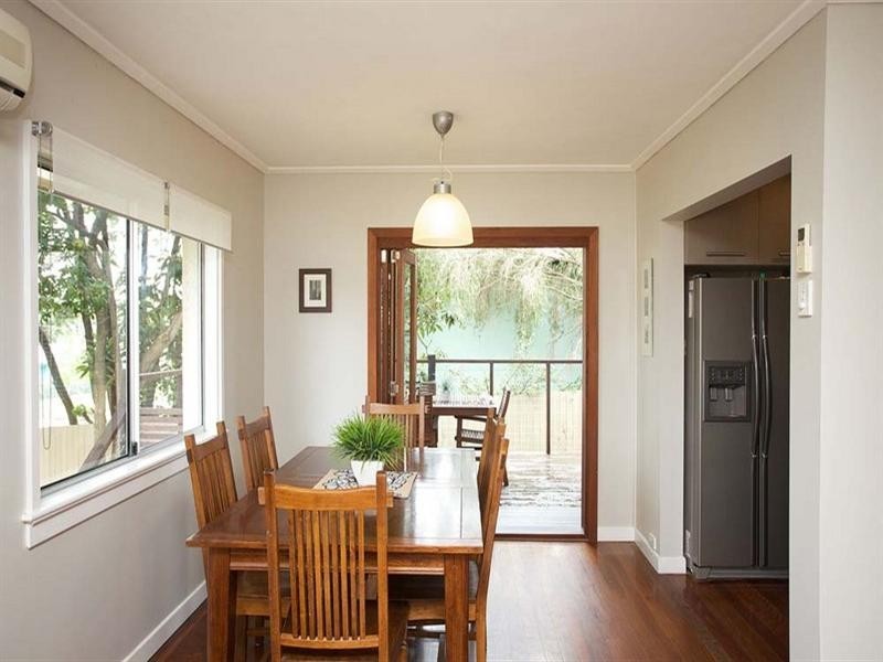 38 Wemvern Street, Upper Mount Gravatt QLD 4122