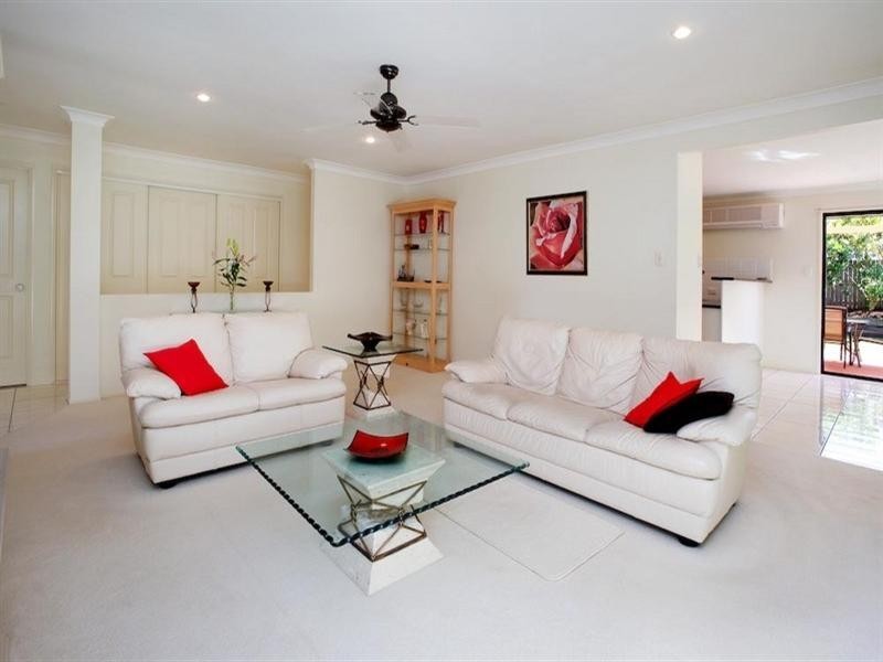 76 Delavan Street, Wishart QLD 4122