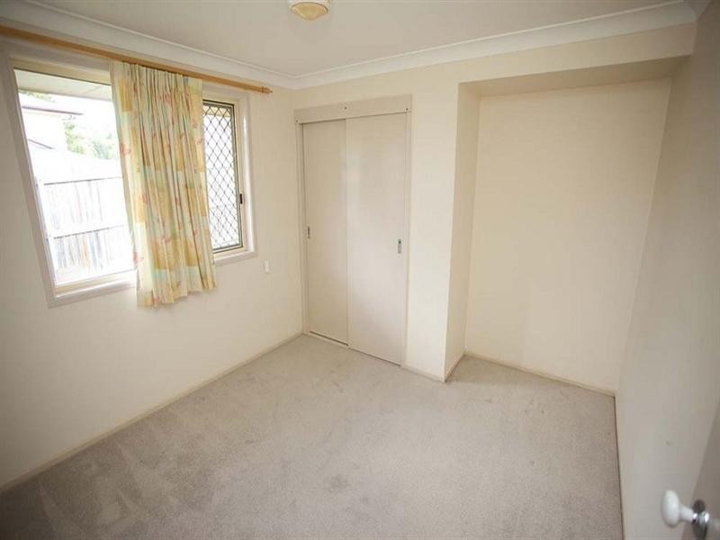 26 Mindona Street, Wishart QLD 4122