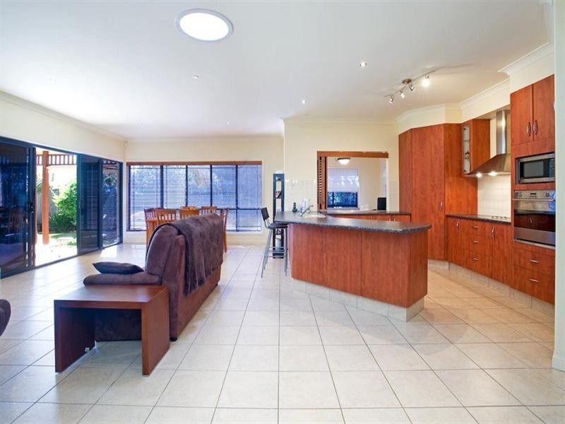 32 The Heights, Underwood QLD 4119