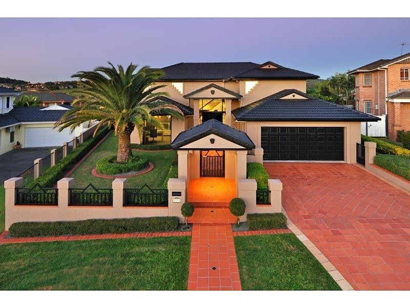 20 Holborn Crescent, Carindale QLD 4152