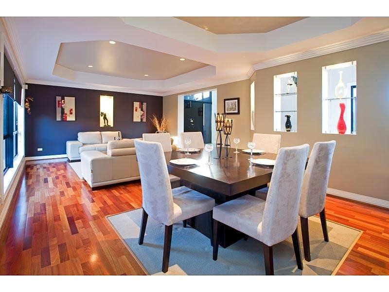 20 Holborn Crescent, Carindale QLD 4152