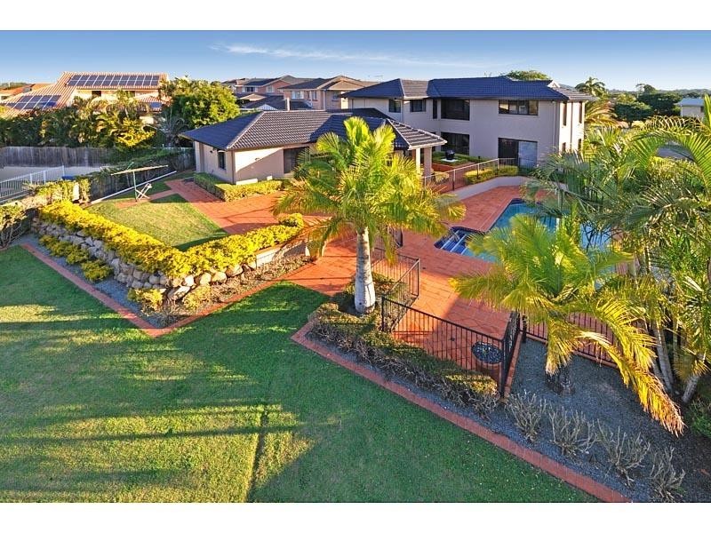 20 Holborn Crescent, Carindale QLD 4152