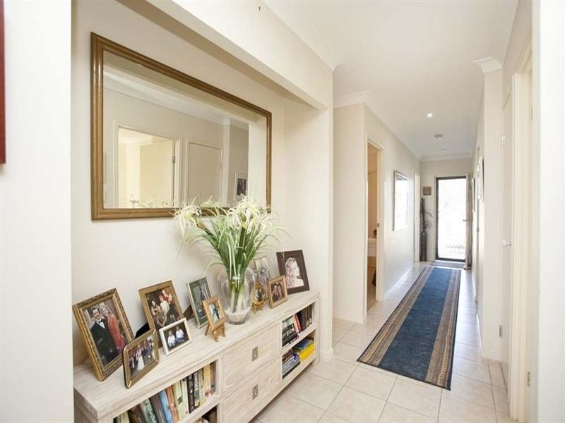 32 Wanda Road, Upper Mount Gravatt QLD 4122