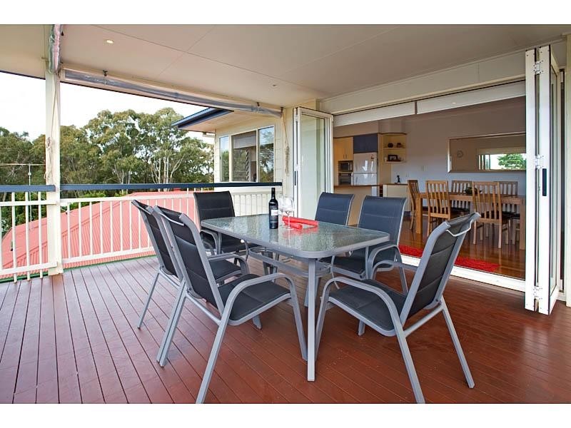 9 Queensbury Court, Wellington Point QLD 4160