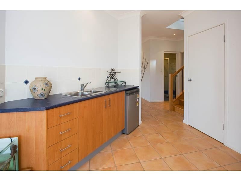 9 Queensbury Court, Wellington Point QLD 4160