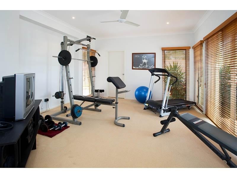 9 Queensbury Court, Wellington Point QLD 4160