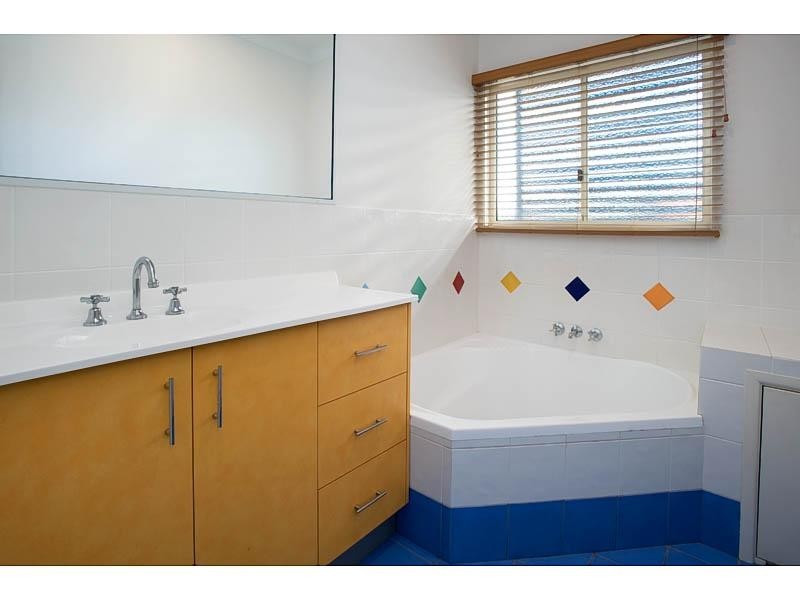 9 Queensbury Court, Wellington Point QLD 4160