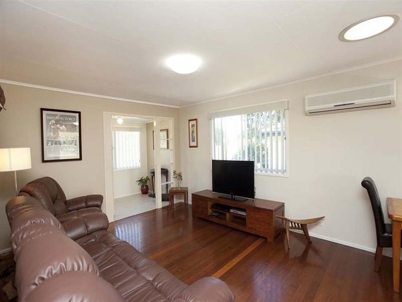 254 Wishart Road, Wishart QLD 4122