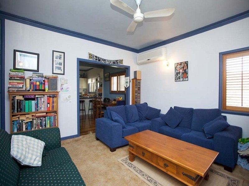 19 Clausen Street, Mount Gravatt East QLD 4122