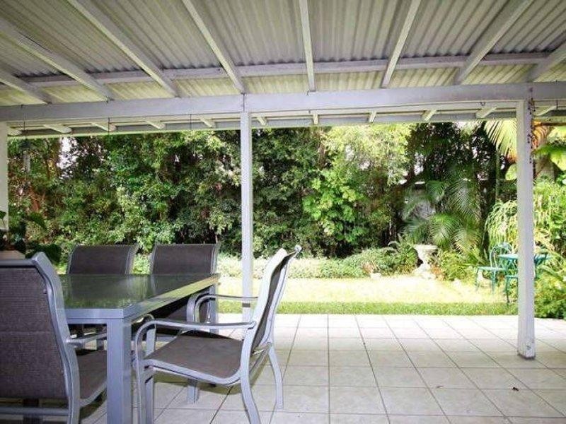 22 Shirland Street, Macgregor QLD 4109