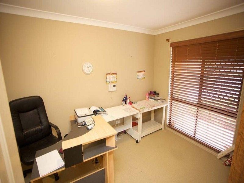 17 O’Connor Crescent, Mansfield QLD 4122