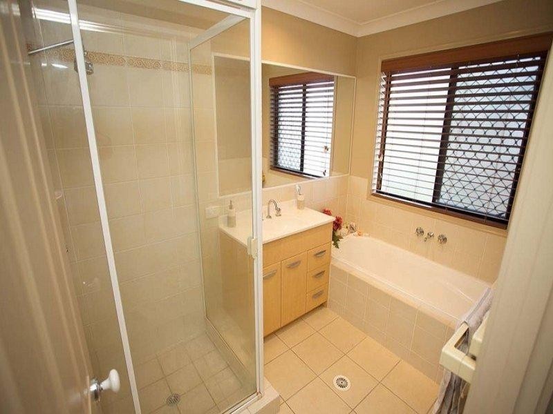 17 O’Connor Crescent, Mansfield QLD 4122