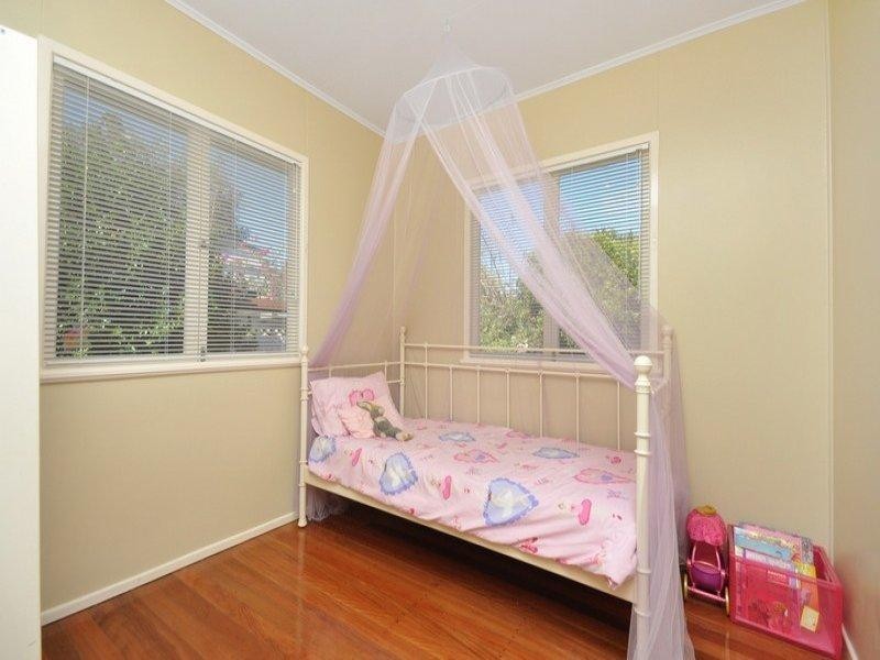 9 Morland Street, Mount Gravatt East QLD 4122