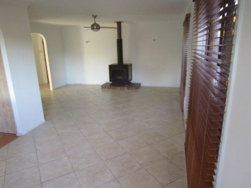 71 Greenwood Street, Wishart QLD 4122