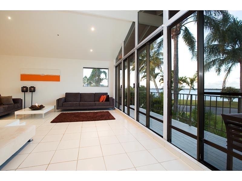 1 Dirk Hartog Place, Hollywell QLD 4216