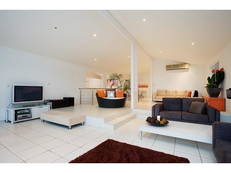 1 Dirk Hartog Place, Hollywell QLD 4216