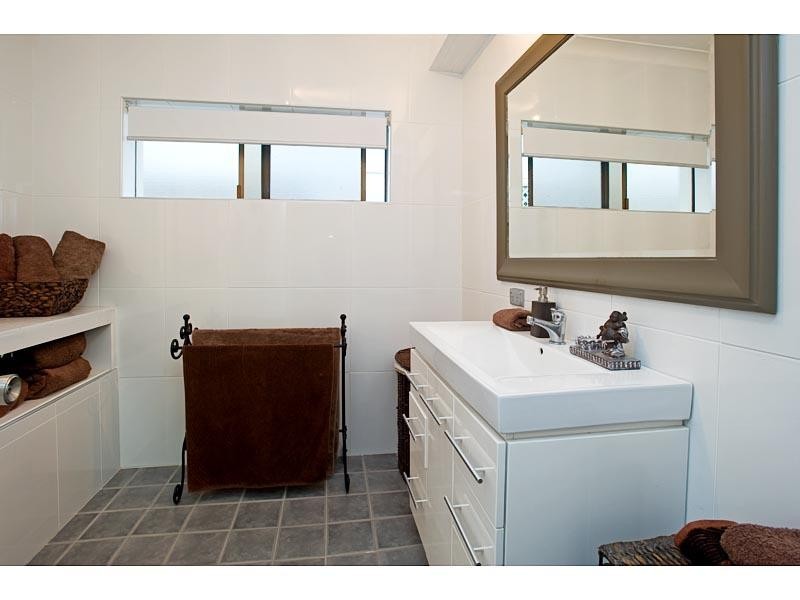 1 Dirk Hartog Place, Hollywell QLD 4216