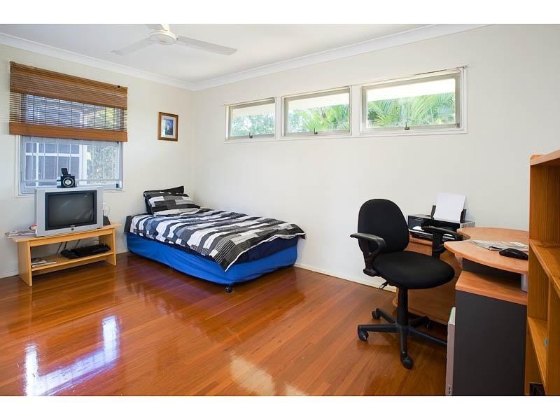 79 Ballarat Street, Mount Gravatt East QLD 4122