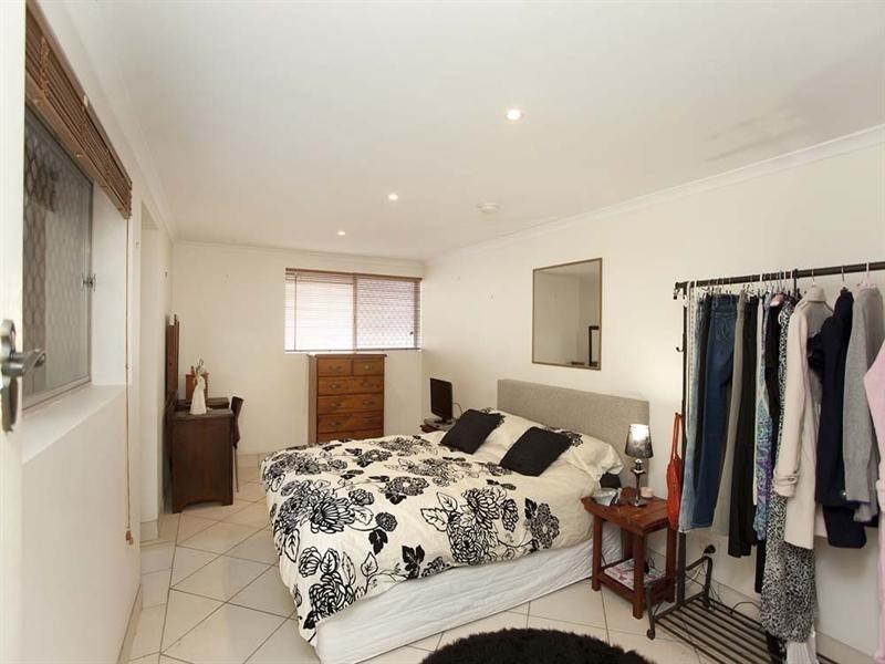 3 Colombo Street, Wishart QLD 4122