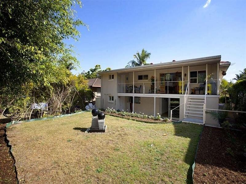 3 Colombo Street, Wishart QLD 4122