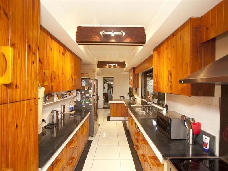 23 Chiniala Street, Mansfield QLD 4122