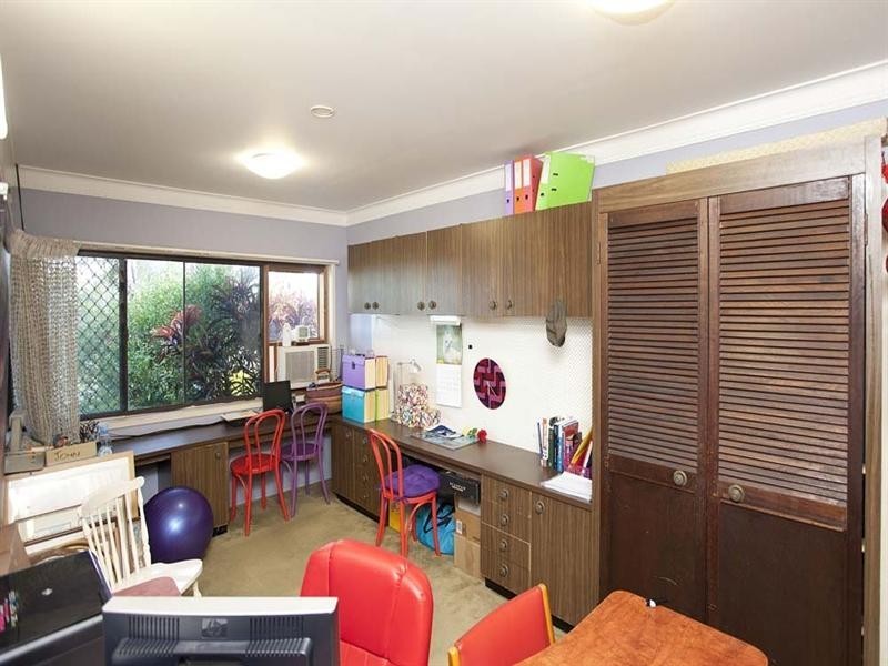 23 Chiniala Street, Mansfield QLD 4122