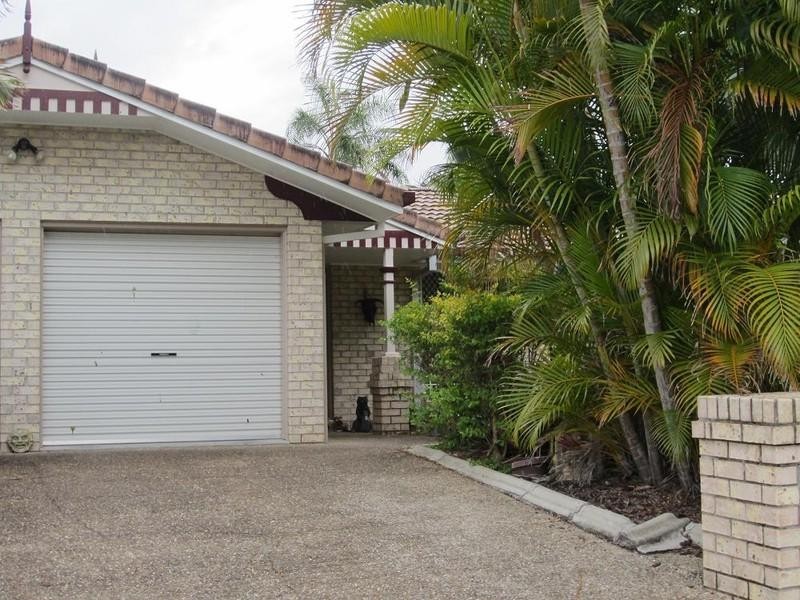 10 Corypha Crescent, Calamvale QLD 4116