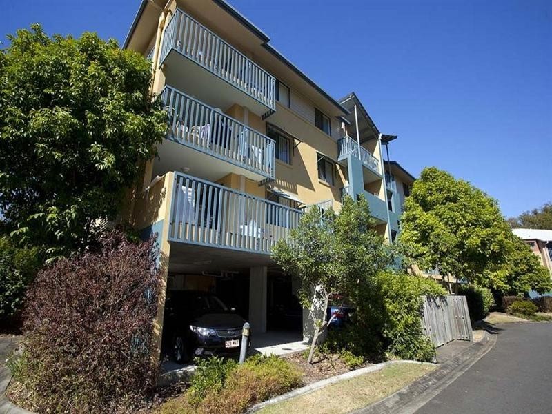 26/38 Palmer Street, Greenslopes QLD 4120