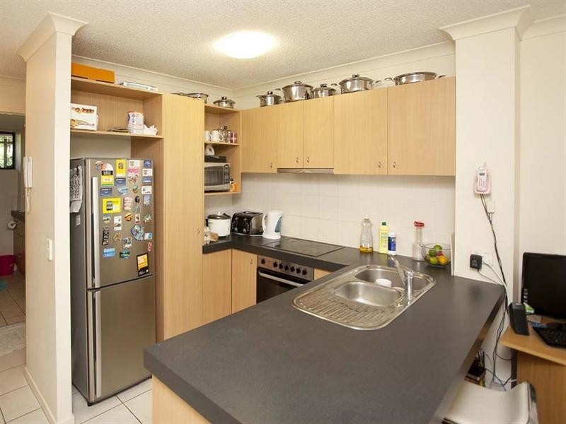 26/38 Palmer Street, Greenslopes QLD 4120