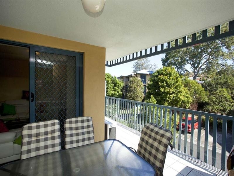 26/38 Palmer Street, Greenslopes QLD 4120