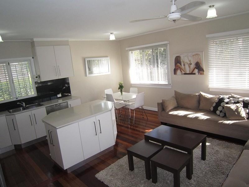 75 Somerfield Street, Upper Mount Gravatt QLD 4122