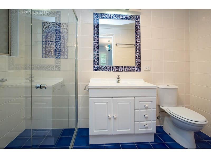 1/70 Delfin Drive, Macgregor QLD 4109