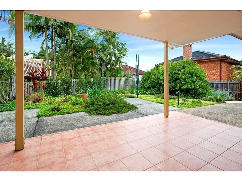 1/70 Delfin Drive, Macgregor QLD 4109