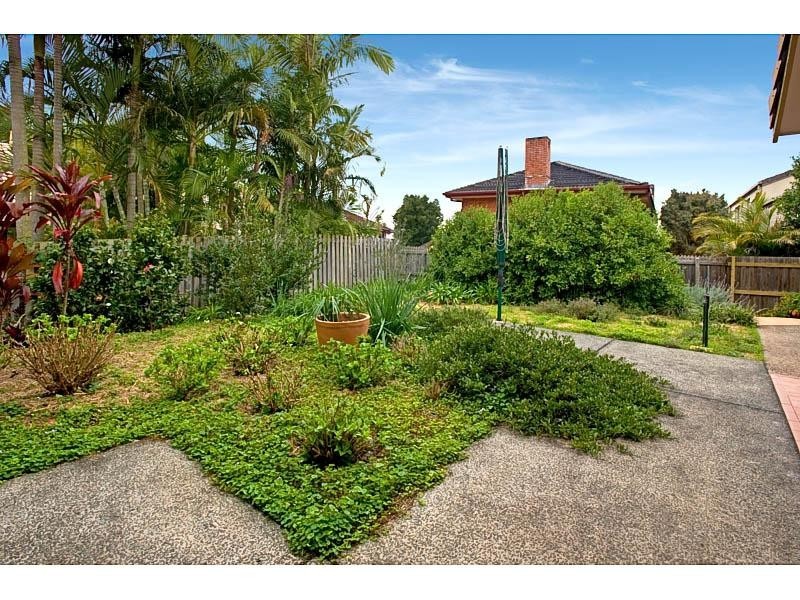 1/70 Delfin Drive, Macgregor QLD 4109