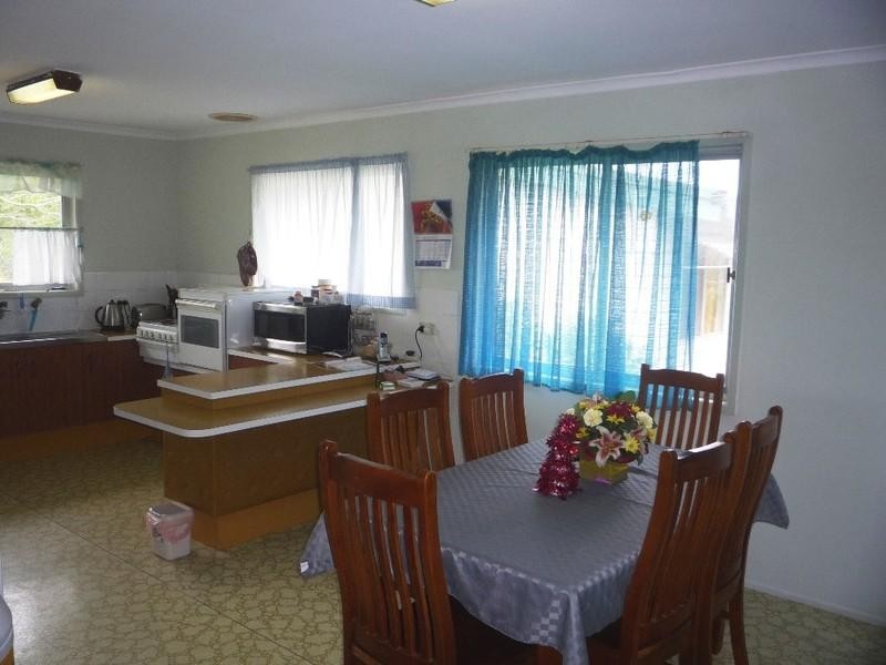 857 Cavendish Road, Mount Gravatt East QLD 4122