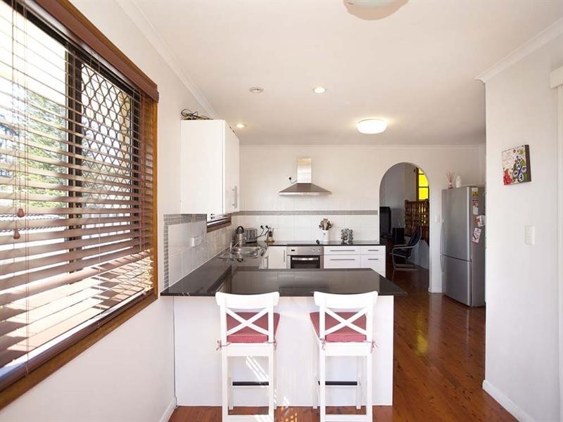 9 Unsworth Street, Belmont QLD 4153